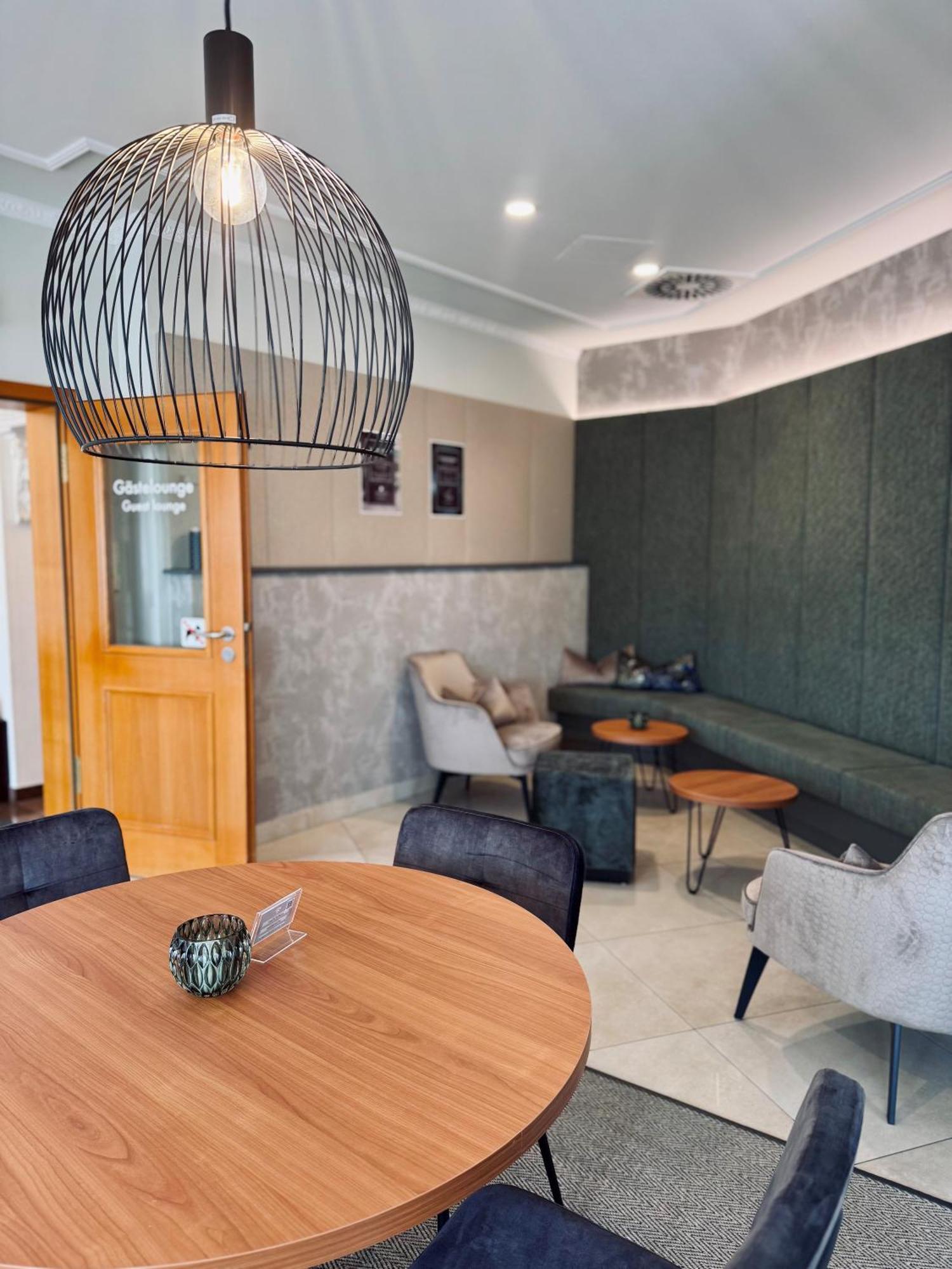 Отель Ambienthotel Tassilo